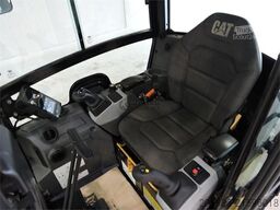 CATERPILLAR 302C Powertilt