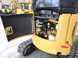 CATERPILLAR 302C Powertilt