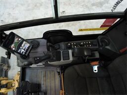 CATERPILLAR 302C Powertilt