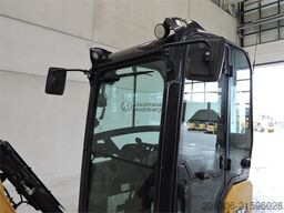 CATERPILLAR 302C Powertilt