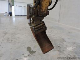 CATERPILLAR 302C Powertilt