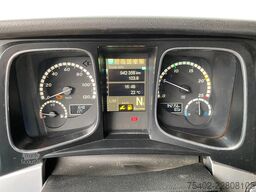 Mercedes-Benz Actros 1945 / Stream Space / Full Spoilers / 2x...
