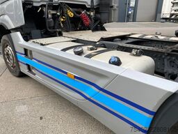 Mercedes-Benz Actros 1945 / Stream Space / Full Spoilers / 2x...