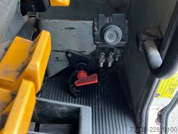 Scania T 93 4x2 Kipper met 31 Tonmeter laadkraan (bj 2...