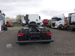 IVECO T-Way AD410T54 8X4 Radstand.4250mm 2-Stück