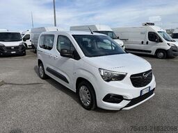 Opel Combo Cargo 1.5d 100cv d.cab. L2H1 c/clima mt6