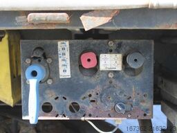 KRONE PROFI LINER, MULTILOCK, LIFTING AXLE