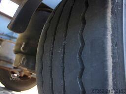 TRAILOR ZASLAW D-651 / D-654, LIFTING AXLE