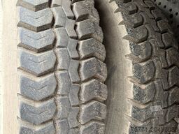 Mercedes-Benz AROCS 3248 8x4 EURO6 WYWROTKA TRÓJSTRONNA Z BOR...