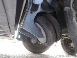 Schmitz SCS 24 Liftachse P-Kasten Getränkezertifikat