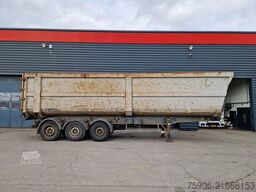 Schmitz Cargobull BENNE A FERRAILLE 52m3