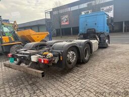 Mercedes-Benz Antos 2533