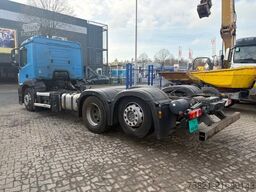 Mercedes-Benz Antos 2533