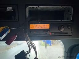 Mercedes-Benz Antos 2533