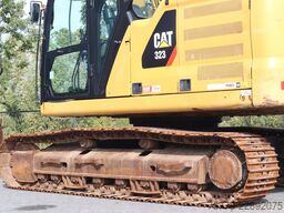 Caterpillar 323 07A | ROTOTILT | QUICK COUPLER | BUCKET