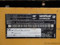 Caterpillar 323 07A | ROTOTILT | QUICK COUPLER | BUCKET