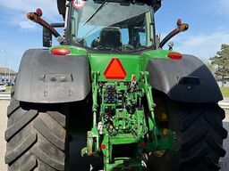 John Deere 8370R