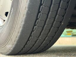 DAF CF 75.250 EURO 3 MANUAL GEARBOX VAN BEURDEN ISOL