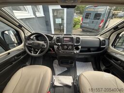 BÜRSTNER B66 C 600 Schlafdach / Automatik