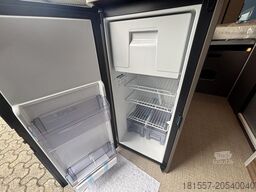 BÜRSTNER B66 C 600 Schlafdach / Automatik