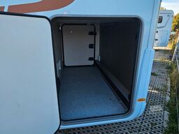 BÜRSTNER Travel Van 620G