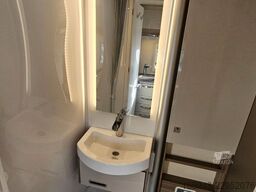 BÜRSTNER Travel Van 620G