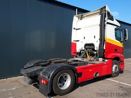 Mercedes-Benz Actros 1942 tractor unit