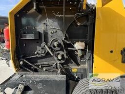 New Holland BR 6090 CROPCUTTER