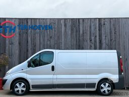 RENAULT Trafic 2.0 dCi L2H1Camper Aufstelldach Klima AHK