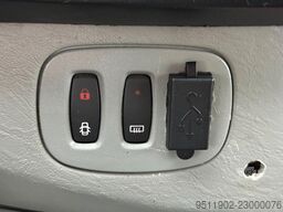 RENAULT Trafic 2.0 dCi L2H1Camper Aufstelldach Klima AHK