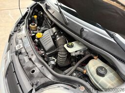 RENAULT Trafic 2.0 dCi L2H1Camper Aufstelldach Klima AHK