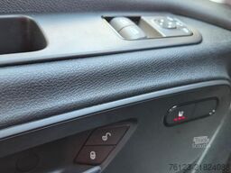 MERCEDES-BENZ Sprinter 420 Elektro bis zu 19 Schlafsessel