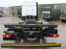 MERCEDES-BENZ 2540 6x2 (kein 2542 2545) Fahrschule Nr.: 860