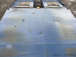 Bulthuis T 24 L spring, laadklep