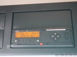 Mercedes-Benz Actros 2542 / NEW tow truck / steered 3r