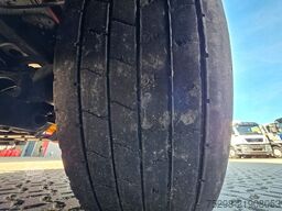 MERCEDES-BENZ Actros 2542 /Retarder /Ldbw /Xenon/Standklima/TV