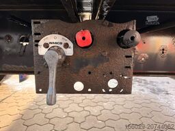 KRONE SZ - Mega Koffer mit Rampenhalterung