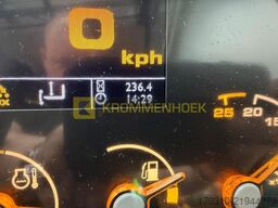 JCB 535-125 HiViz
