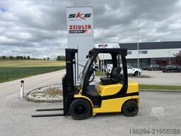 Carrello elevatore frontale Yale GDP25VX