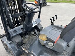 Doosan D35C-7