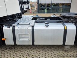 RENAULT T520 / Kipphydraulik / Nebenabtrieb / 6E