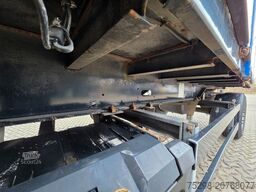 SCHMITZ CARGOBULL Gotha APR 18 / Baustoff