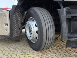 RENAULT T520 / Kipphydraulik / Nebenabtrieb