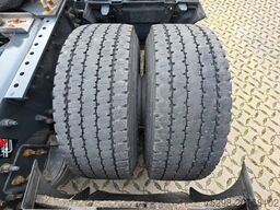 RENAULT T520 / Kipphydraulik / Nebenabtrieb