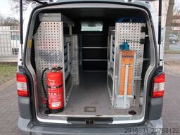 VOLKSWAGEN T5 Transporter Kasten/Klima/AHK/1. Hand/FN: 38