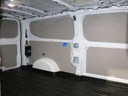 Ford E-Transit Custom 340 L2 H1 Limited 65 kWh 218pk...