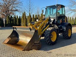 Komatsu WA100M-8E0 ŁADOWARKA KOŁOWA