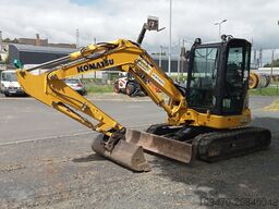 Komatsu PC55MR-5E0 with 3 buckets