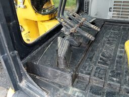 Komatsu PC55MR-5E0 with 3 buckets