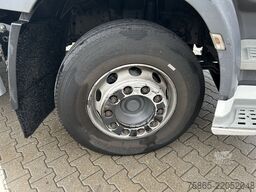DAF CF 250 FA Space Cab / 622 dkm / Flat Bed - Plat...